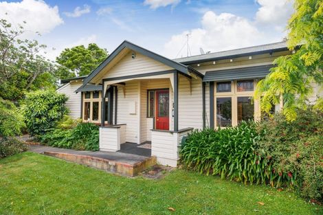 Photo of property in 4 Regent Street, Palmerston North, 4414