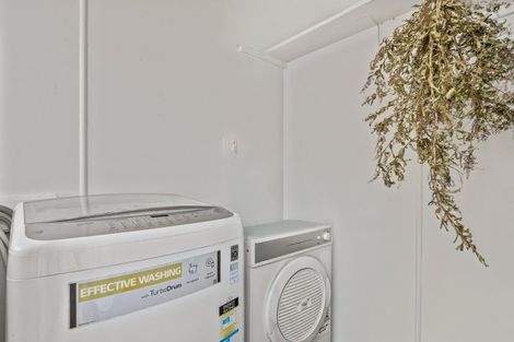 Photo of property in 14 Wairau Road, Picton, 7220