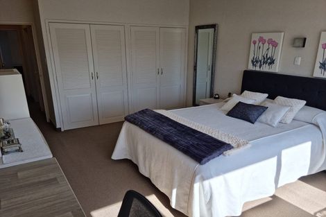 Photo of property in 399 Marine Parade, Napier South, Napier, 4110