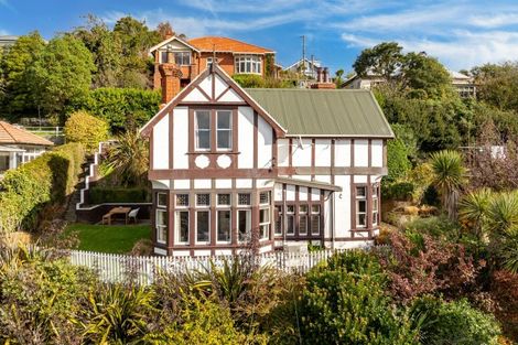 Photo of property in 38 Easther Crescent, Kew, Dunedin, 9012