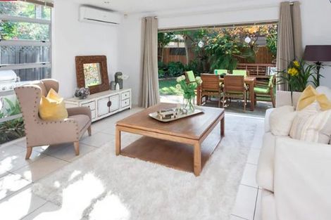 Photo of property in 1/58 Hattaway Avenue, Bucklands Beach, Auckland, 2012