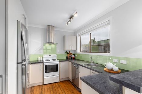 Photo of property in 120 Farrington Avenue, Bishopdale, Christchurch, 8053