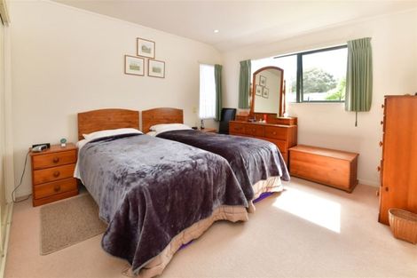 Photo of property in 2/12 Sundown Avenue, Manly, Whangaparaoa, 0930