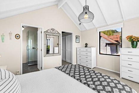 Photo of property in 12 Ritchie Place, Havelock North, 4130