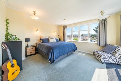 Photo of property in 12 Freyberg Street, Waterloo, Lower Hutt, 5011