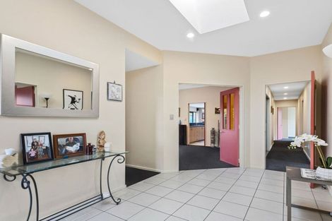 Photo of property in 11 Evenwood Place, Waimairi Beach, Christchurch, 8083