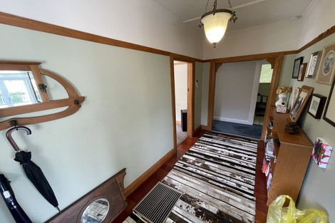 Photo of property in 26 Burma Road, Khandallah, Wellington, 6035