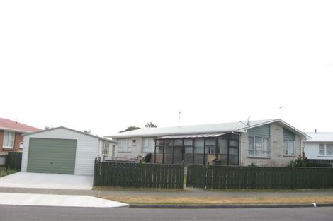 Photo of property in 5 Kentucky Street, Totara Park, Upper Hutt, 5018