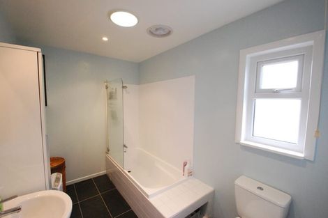 Photo of property in 3 Central Terrace, Alicetown, Lower Hutt, 5010