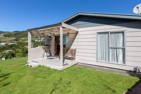 Photo of property in 61 Paremata Street, Atawhai, Nelson, 7010