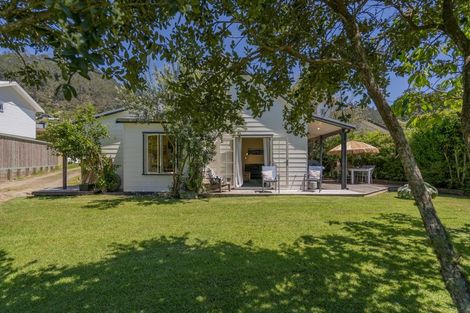 Photo of property in 26b Grierson Close, Hahei, Whitianga, 3591