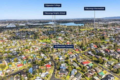 Photo of property in 43 Beechdale Crescent, Pakuranga Heights, Auckland, 2010