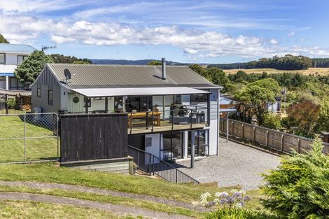 Photo of property in 6 Turangitukua Terrace, Kuratau, Turangi, 3381