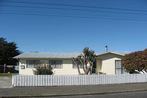 Photo of property in 41 Taylor Street, Carterton, 5713