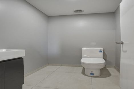 Photo of property in 43 Bradshaw Street, South Dunedin, Dunedin, 9012