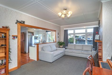 Photo of property in 2 Weraroa Road, Levin, 5510