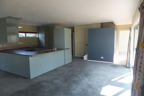 Photo of property in 1/19 Hills Road, Edgeware, Christchurch, 8013