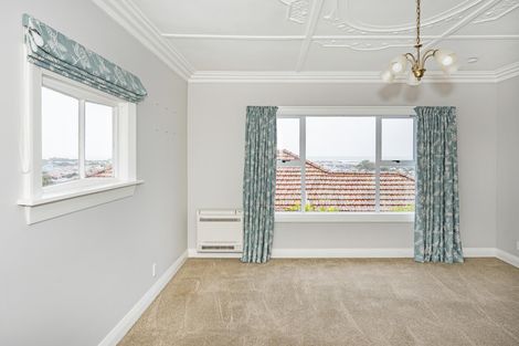 Photo of property in 32 Forth Street, Oamaru North, Oamaru, 9400