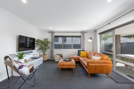 Photo of property in 3 Shearwater Lane, Whitby, Porirua, 5024