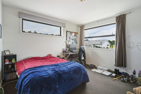 Photo of property in 48 Holyport Close, Fairfield, Dunedin, 9018