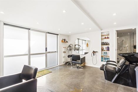 Photo of property in 10 Patons Road, Howick, Auckland, 2014