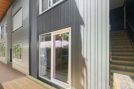 Photo of property in 19/3 Kelvin Grove, Te Aro, Wellington, 6011