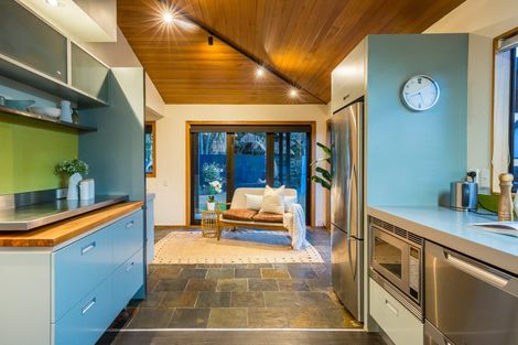 Photo of property in 14 The Crowsnest, Whitby, Porirua, 5024