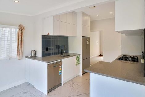 Photo of property in 118 Donald Street, Karori, Wellington, 6012