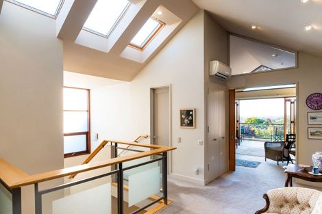 Photo of property in 1a Gillean Street, Havelock North, 4130