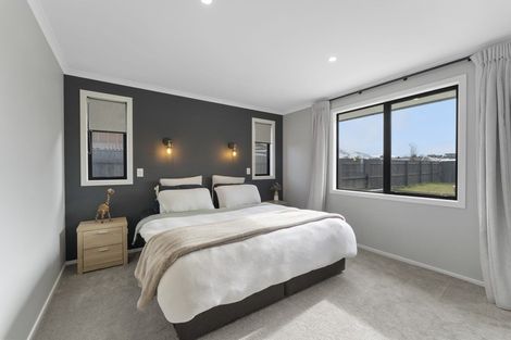 Photo of property in 14 Dingle Street, Lake Hawea, Wanaka, 9382