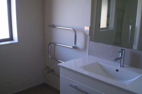 Photo of property in 8 Mokihi Gardens, Hillmorton, Christchurch, 8024