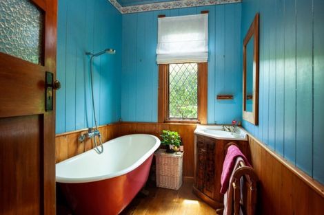 Photo of property in 33 Fitzroy Road, Fitzroy, New Plymouth, 4312