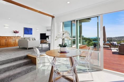 Photo of property in 5 Compass Way, Whitby, Porirua, 5024