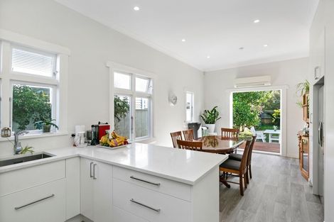 Photo of property in 67 Hutt Road, Petone, Lower Hutt, 5012