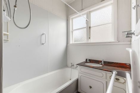 Photo of property in 48 Galway Avenue, Hamilton East, Hamilton, 3216