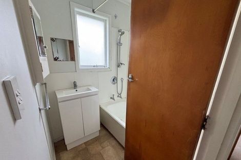 Photo of property in 28 Follis Street, Te Aroha, 3320