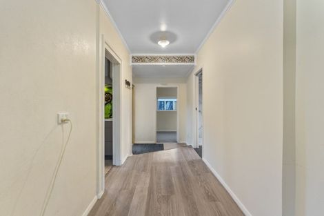 Photo of property in 1 Huia Street, Pahiatua, 4910