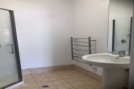 Photo of property in 4/44 Carlos Drive, Flat Bush, Auckland, 2016