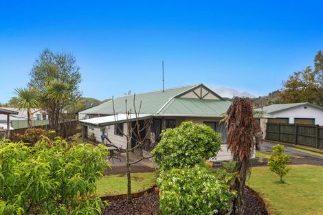 Photo of property in 28 Syme Crescent, Kawerau, 3127