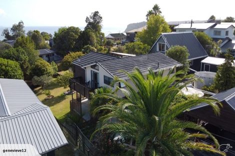 Photo of property in 1394 Whangaparaoa Road, Army Bay, Whangaparaoa, 0930