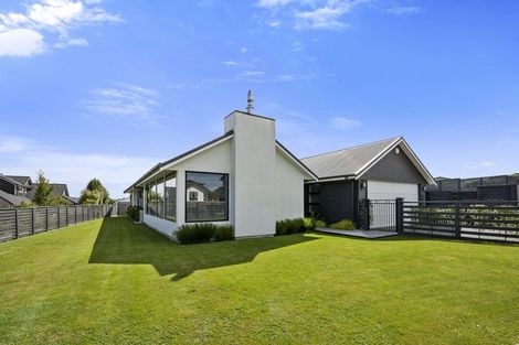 Photo of property in 11 Loloma Way, Wharewaka, Taupo, 3330