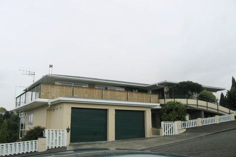 Photo of property in 2a Oliver Road, Hospital Hill, Napier, 4110