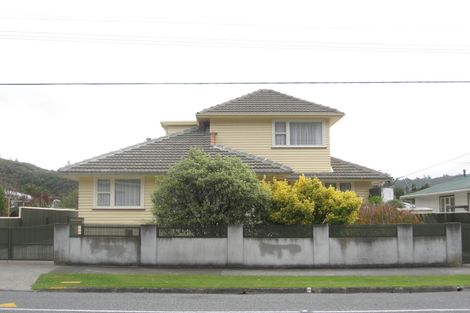 Photo of property in 56 Horoeka Street, Stokes Valley, Lower Hutt, 5019
