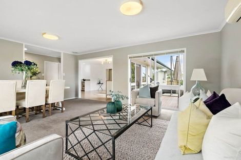 Photo of property in 1/50 Orangewood Drive, Northpark, Auckland, 2013