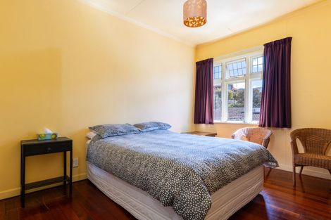 Photo of property in 18 Kilbirnie Crescent, Kilbirnie, Wellington, 6022