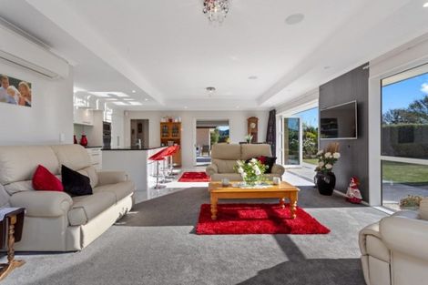 Photo of property in 7 Teviotview Place, Amberley, 7410