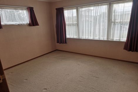 Photo of property in 10 Ellesmere Crescent, Highbury, Palmerston North, 4412