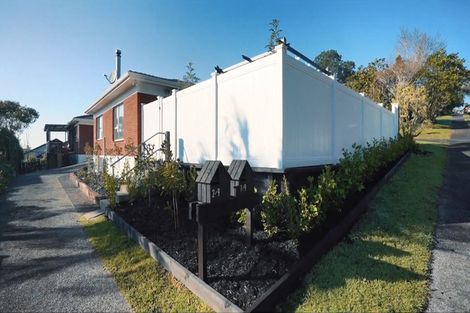 Photo of property in 1/9 Paruru Avenue, Northcote, Auckland, 0627