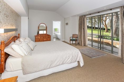 Photo of property in 49 Walters Road, Karaka, Papakura, 2580