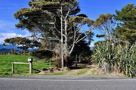 Photo of property in 3752 Karamea Highway, Little Wanganui, Karamea, 7893